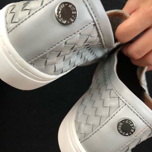 Steve Madden woven shoes